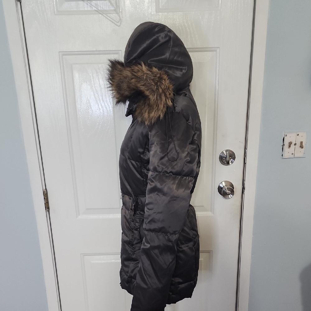 Laundry By Shelli Segal Dark Puffer Jacket with Faux Fur Trim - Picture 6 of 14
